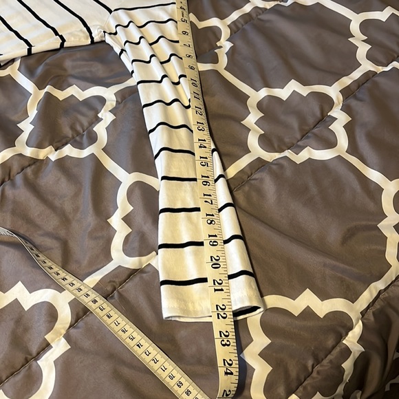 Hount dress - Picture 8 of 9